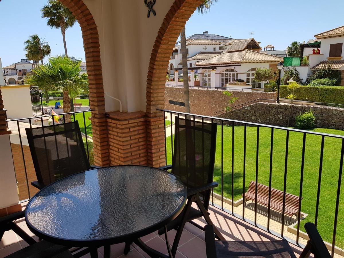 Cozy Apartment In Vera Playa, Almeria, Andalucia, Spain Eksteriør bilde